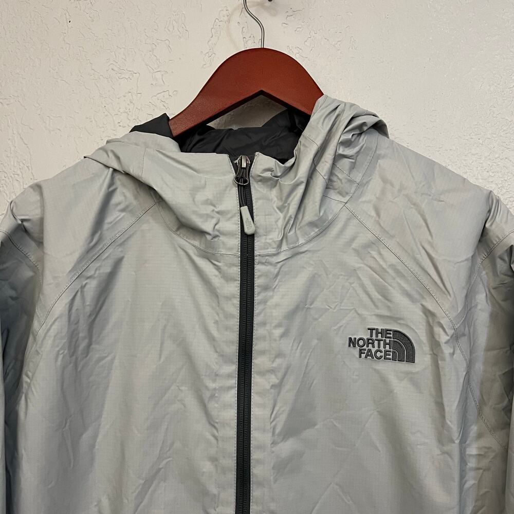 The North Face DryVent Hooded Rain Jacket Mens Large Gray Lightweight Outdoor - Picture 2 of 14